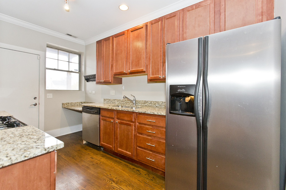 Foto principal - 3449 N Wolcott Ave