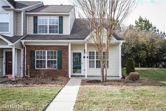 Primary Photo - 2928 Mayer House Ct