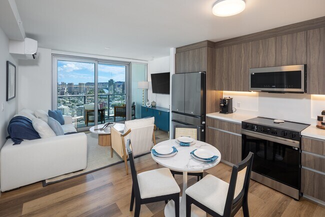 Building Photo - 1500 Rycroft St