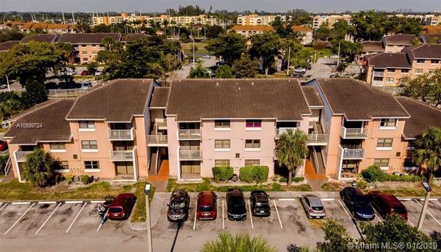 Foto del edificio - 7130 NW 179th St