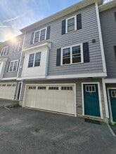 Building Photo - 150 Quincy Ave
