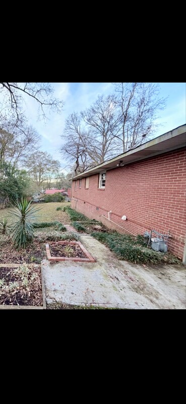 Foto del edificio - 4222 Yates Dr