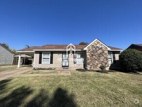 Building Photo - 3400 Bestway Dr
