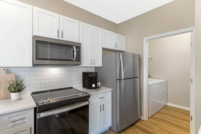 Kitchen - Bay Breeze Villas