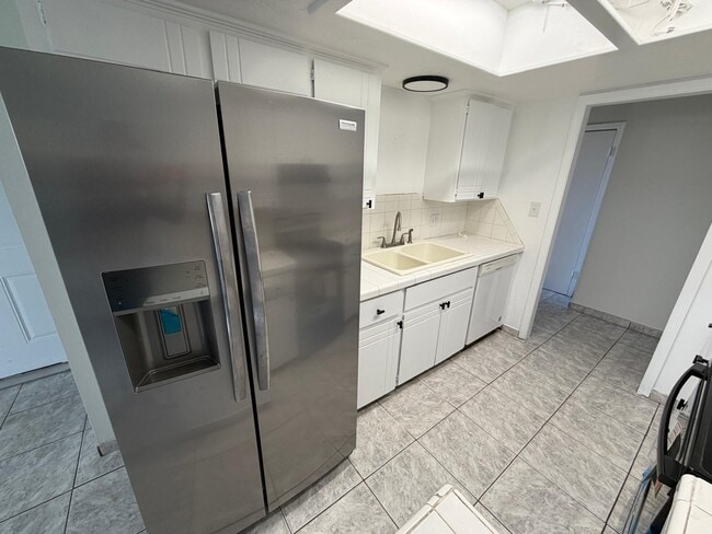 Foto del edificio - 1411 SE Hillcrest Ave