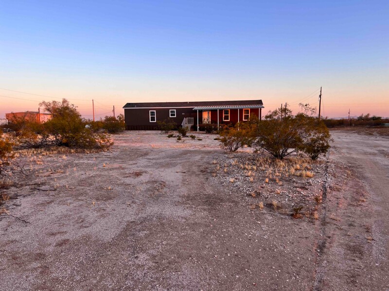 Foto principal - 14531 W Belmont Dr