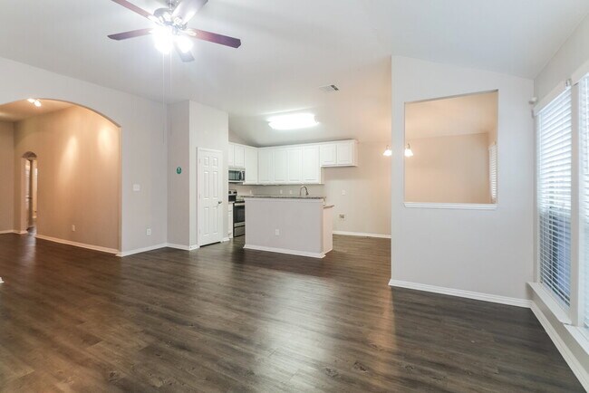 Foto del edificio - 9308 Cynthia Ct