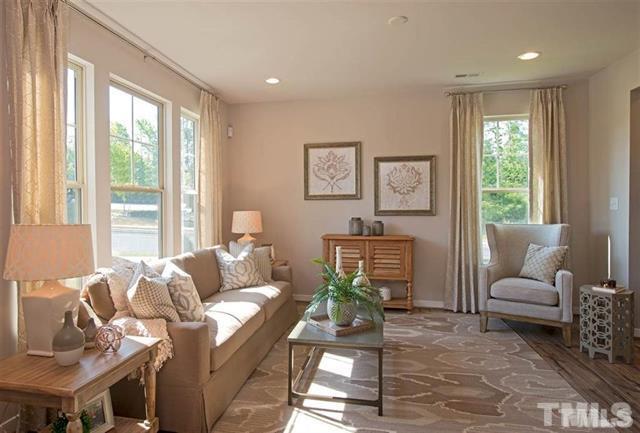 Foto del edificio - 1106 Urbane Ct