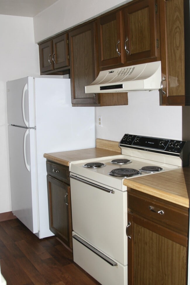 Building Photo - 2525 Hope Dr