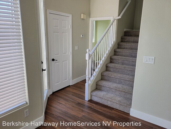 Building Photo - 3 br, 2.5 bath House - 8212 Annual Ridge