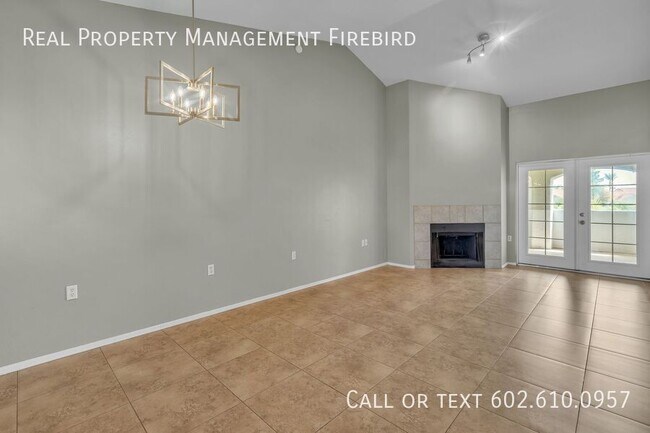 Foto del edificio - 10401 N 52nd St
