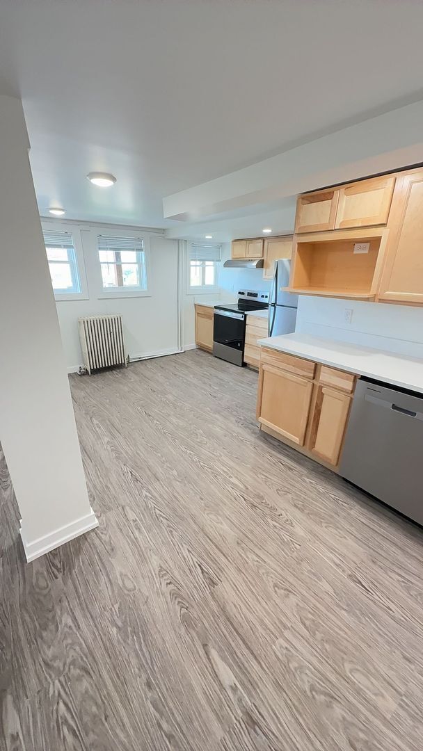 Building Photo - 1201 N Garden St