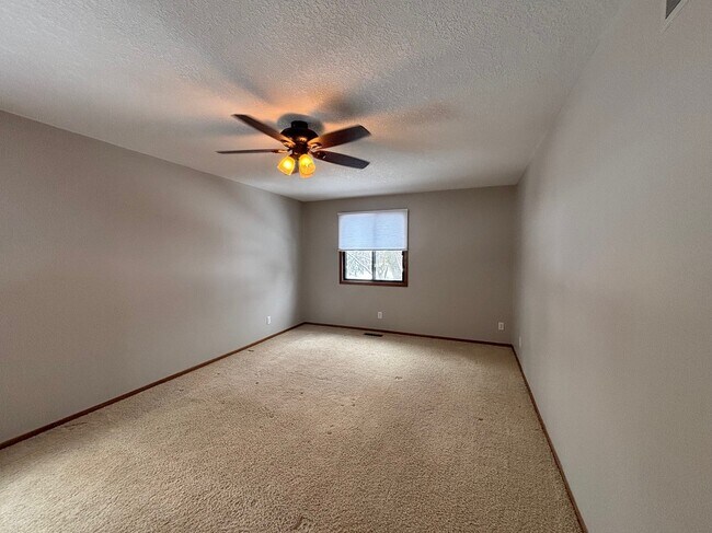 Foto del edificio - 11532 Carriage Ct