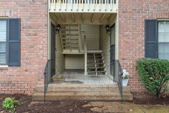 Foto del edificio - 1620 18th Ave S