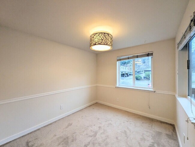 Foto del edificio - 1Bd/1Ba Kenmore Condo