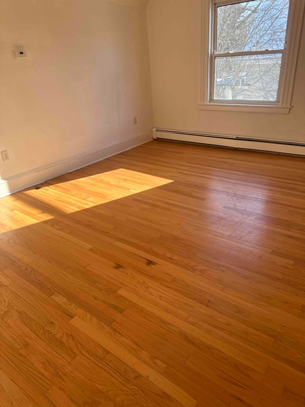 957 S Franklin St Unit 2, Holbrook, MA 02343 Room for Rent in Holbrook, MA