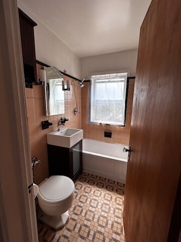 Bathroom - 213 N Marion St