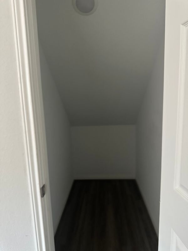 Foto del edificio - 8718 Scott St
