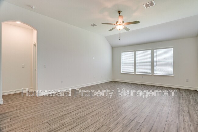 Foto del edificio - 3617 Cadogan St