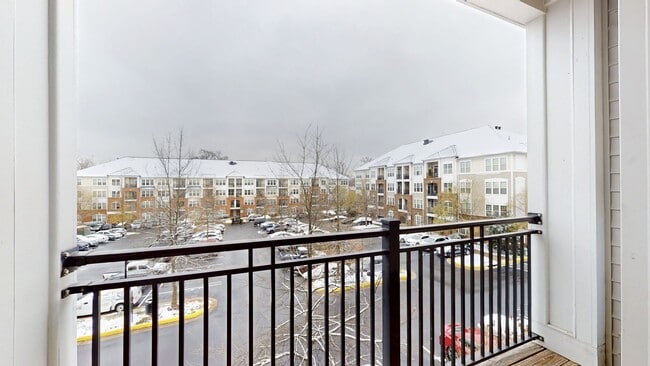 Interior Photo - Signal Hill Apartment Homes