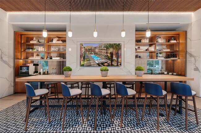 Foto del edificio - 170 Malone St