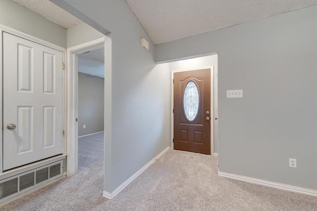 Foto del edificio - 329 Marshall Creek Rd