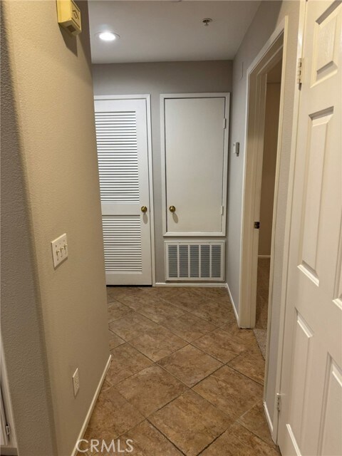 Foto del edificio - 26348 Arboretum Way