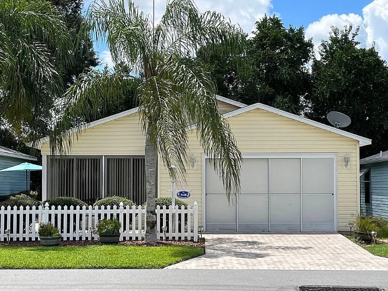 1520 Lozano Ave, Lady Lake, FL 32159 House Rental in Lady Lake, FL