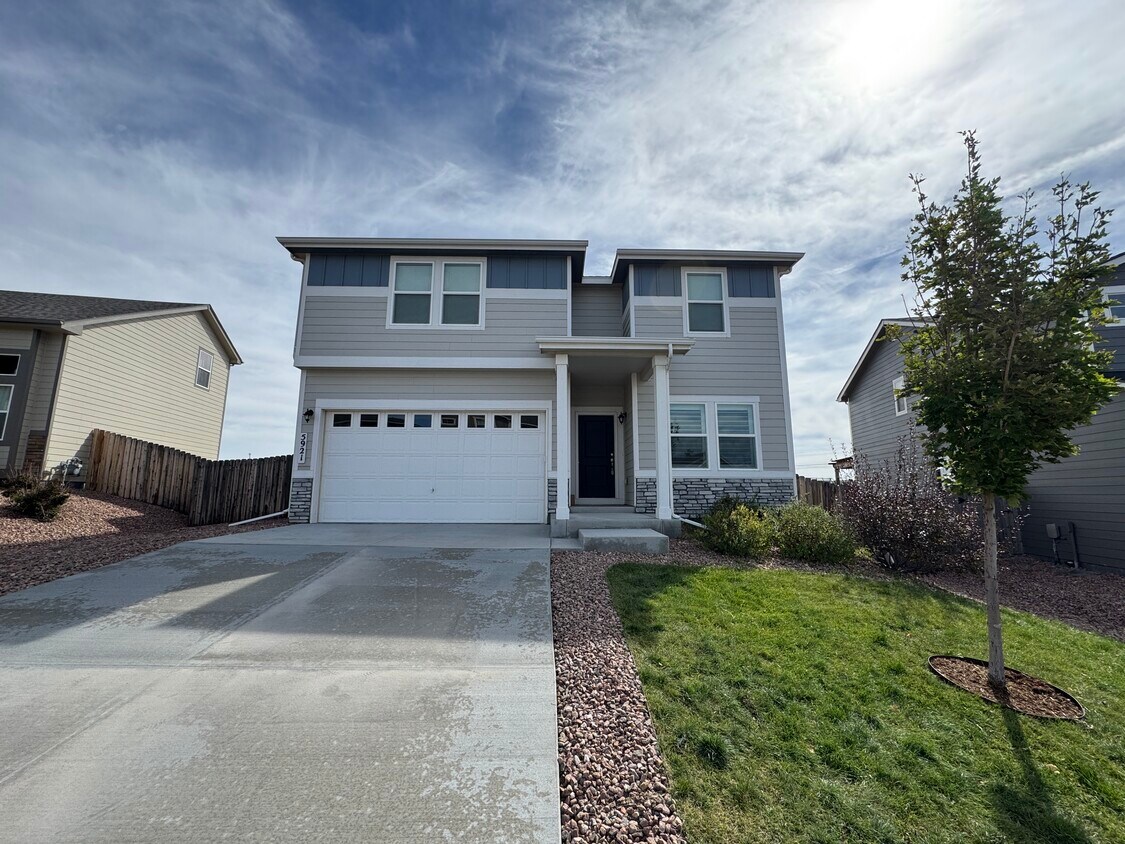 Foto principal - 5921 Mumford Dr
