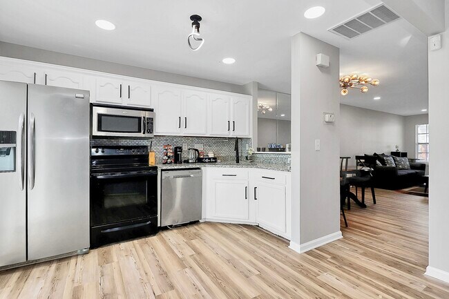Building Photo - 5953 Prescott Ct