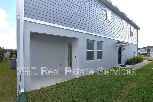 Building Photo - 349 Sol Vis Dr