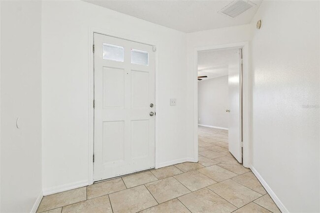Building Photo - 10039 Cedar Dune Dr