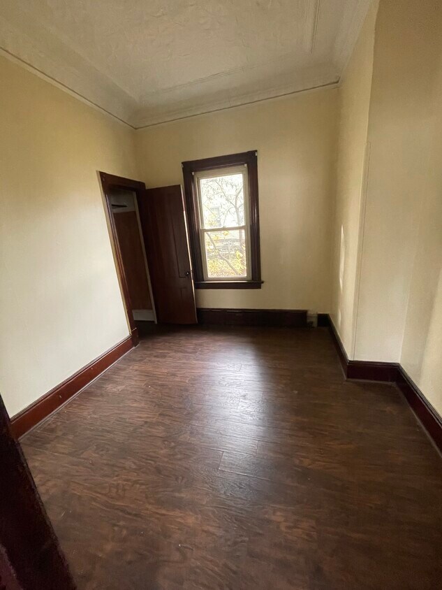 112 Vliet Blvd, Cohoes, NY 12047 Apartments in Cohoes, NY