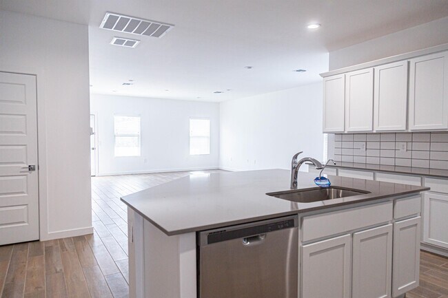 Foto del edificio - 12746 E Giada Dr