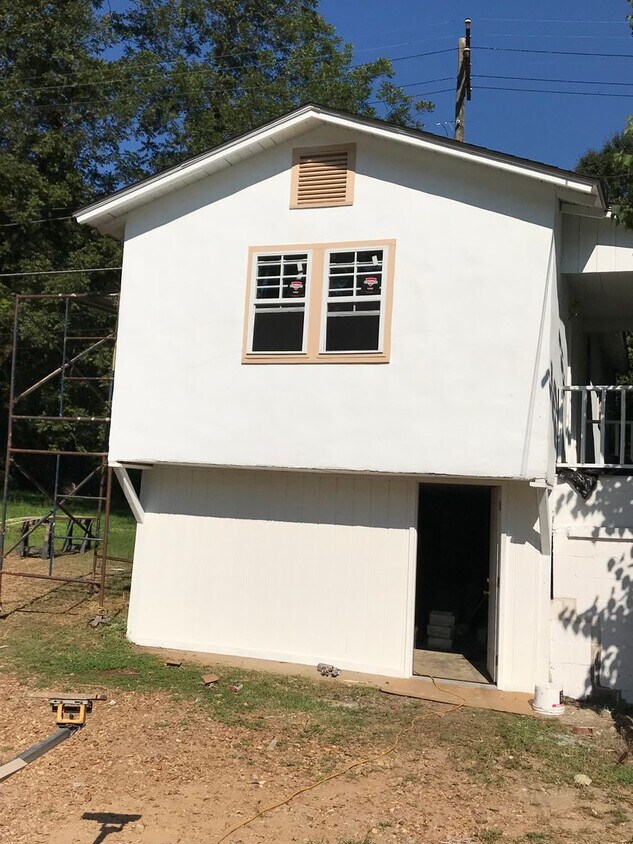 122 S Main St, Water Valley, MS 38965 House Rental in Water Valley