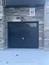 Building Photo - 22 Savvy Ln