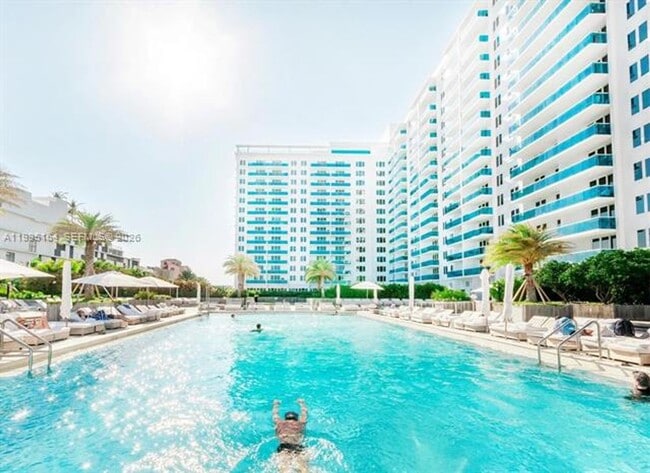 Foto del edificio - 2301 Collins Ave