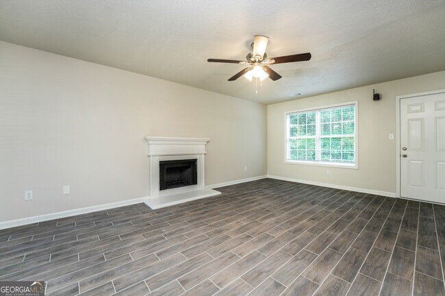 Building Photo - 4821 Brookwood Pl