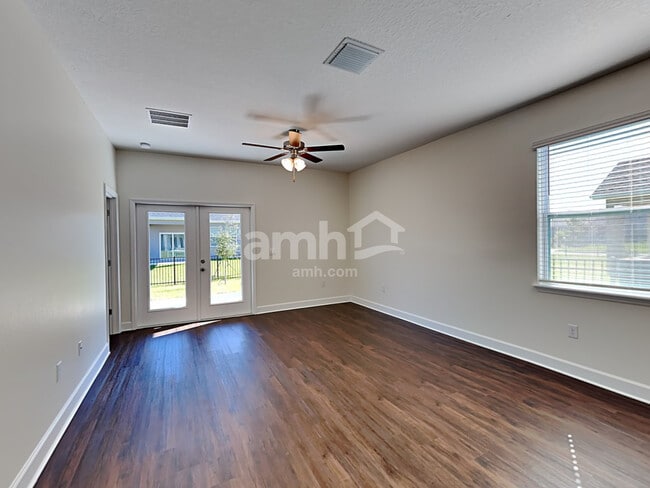 Building Photo - 2216 Saffron Walden Dr