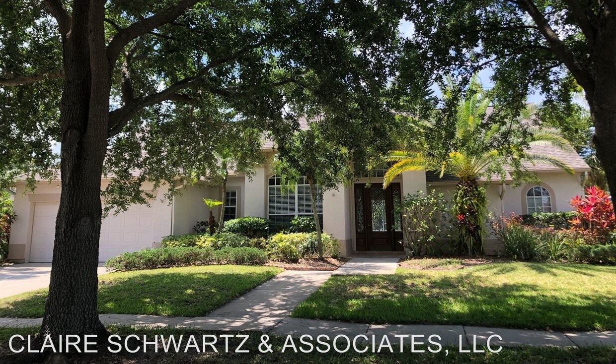 Primary Photo - 4 br, 2.5 bath House - 70 Carisbrooke St