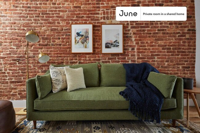 Building Photo - Spacious ROOM at The Cornelia House