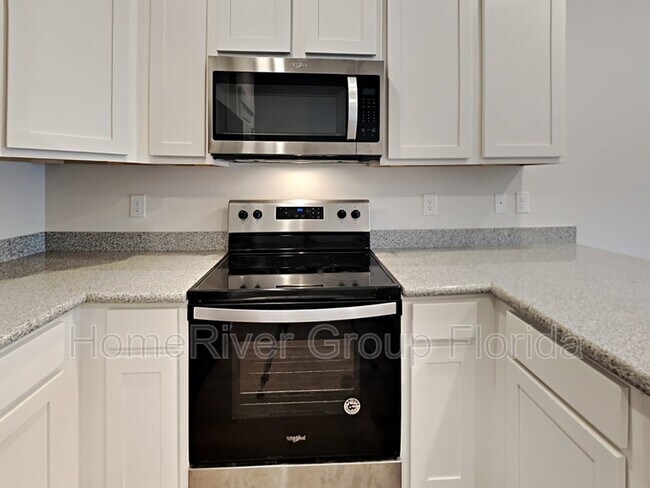 Building Photo - 9665 Nature Creek Blvd