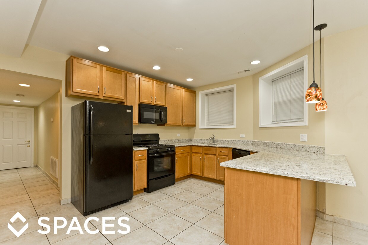 Foto principal - 3040 W Logan Blvd