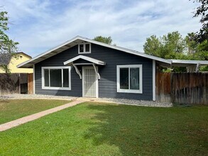 Building Photo - 6904-6906 Cedarcrest Ave