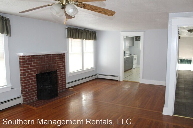 Building Photo - 2 br, 1 bath House - 701 Baer Ave