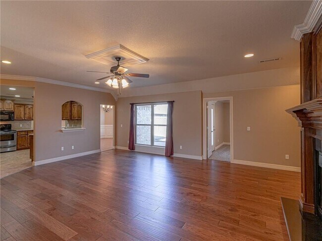 Building Photo - 1151 Torbay Trce
