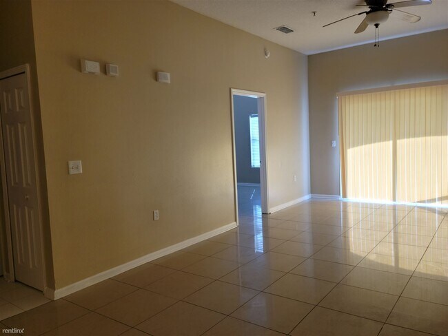 Building Photo - 3 br, 2 bath Condo - Timber Run Condominiums