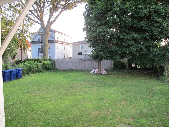 Foto del edificio - 667-673 Union Ave