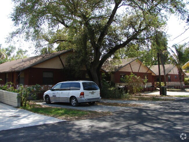 Foto del edificio - 1780 SW 22nd St
