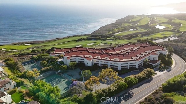 Building Photo - 3200 La Rotonda Dr